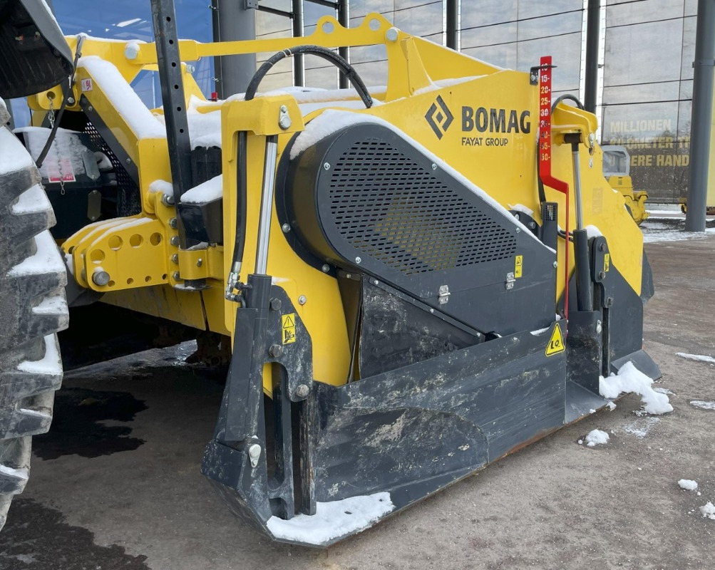 BOMAG DE RS 300 - Stabilisateur: photos 3 BOMAG DE RS 300 - Stabilisateur: photos 3