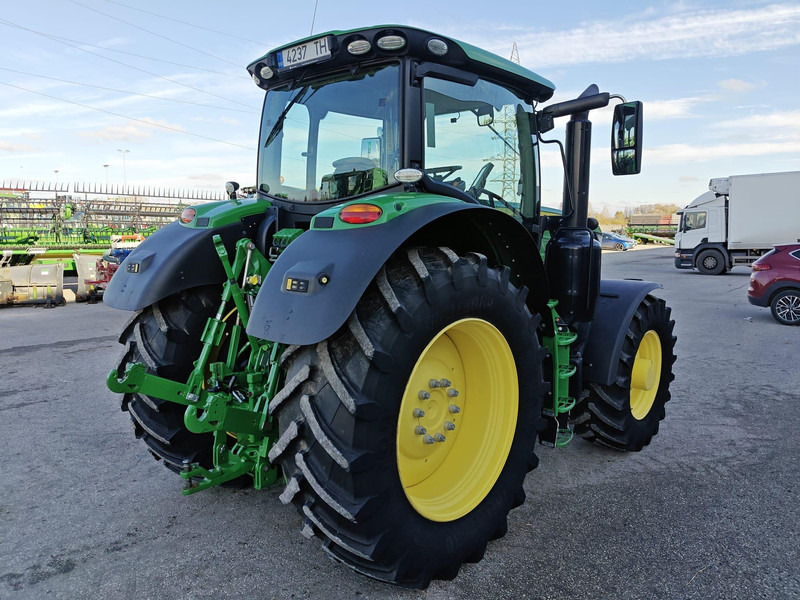 John Deere 6215R Autopowr - Tracteur agricole: photos 3 John Deere 6215R Autopowr - Tracteur agricole: photos 3