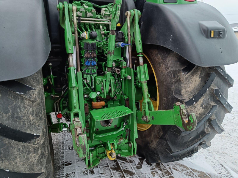 Crédit-bail de John Deere 6215R John Deere 6215R: photos 10