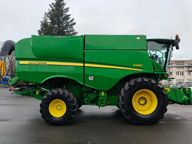John Deere S660i 625R - Moissonneuse-batteuse: photos 3 John Deere S660i 625R - Moissonneuse-batteuse: photos 3
