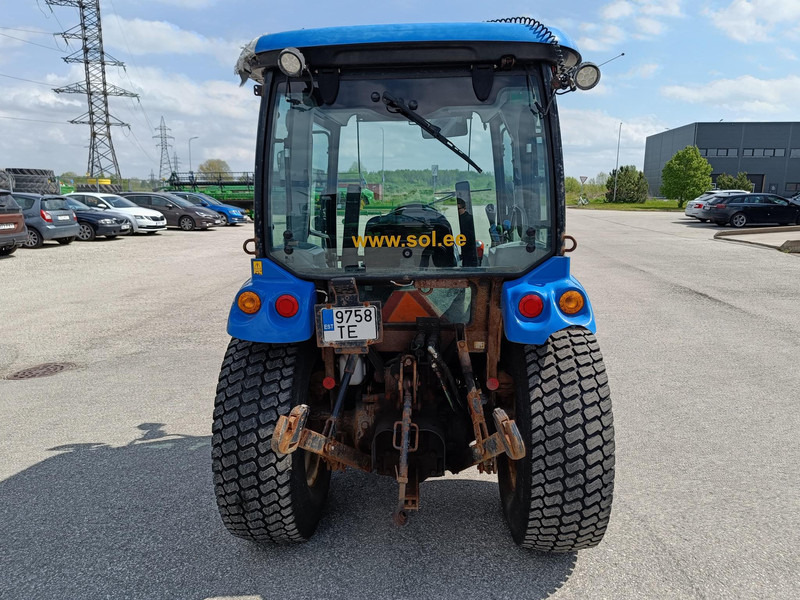 New Holland Boomer 40 - Tracteur agricole: photos 4 New Holland Boomer 40 - Tracteur agricole: photos 4