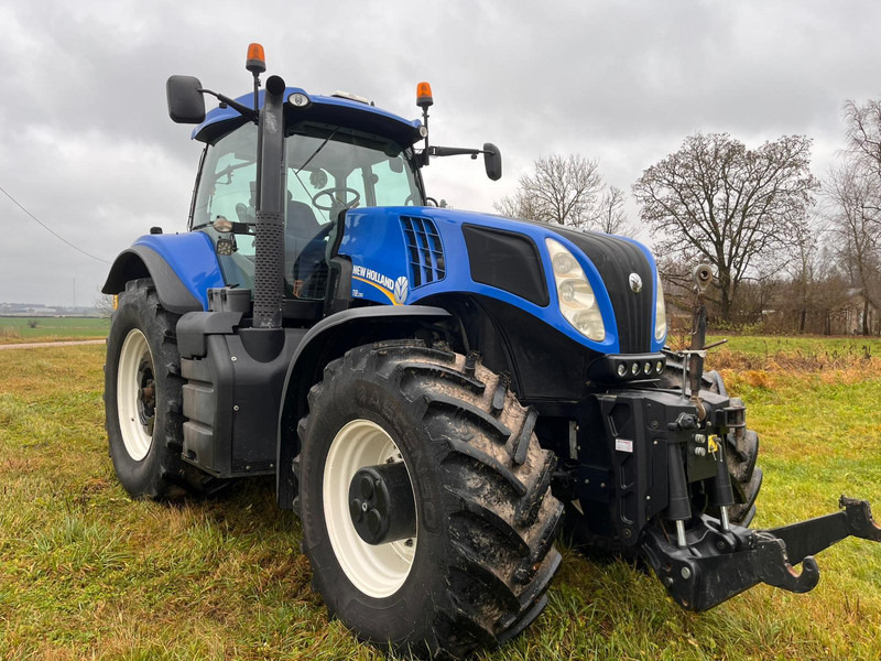 New Holland T8.330 - Tracteur agricole: photos 1 New Holland T8.330 - Tracteur agricole: photos 1