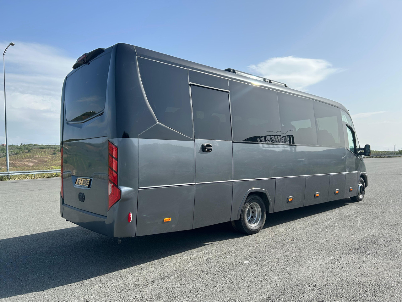 Autocar neuf IVECO DAILY -  RIGHT HAND DRIVE TOURISTIC VEHICLE: photos 6