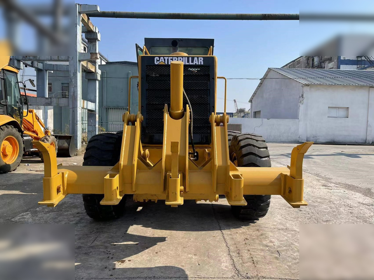 CATERPILLAR 140K - Niveleuse: photos 3 CATERPILLAR 140K - Niveleuse: photos 3