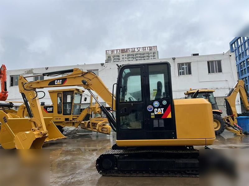 CATERPILLAR 305.5E2 - Mini pelle: photos 3 CATERPILLAR 305.5E2 - Mini pelle: photos 3