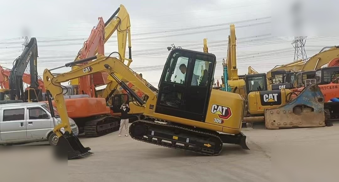 CATERPILLAR 306D - Pelle sur chenille: photos 2 CATERPILLAR 306D - Pelle sur chenille: photos 2