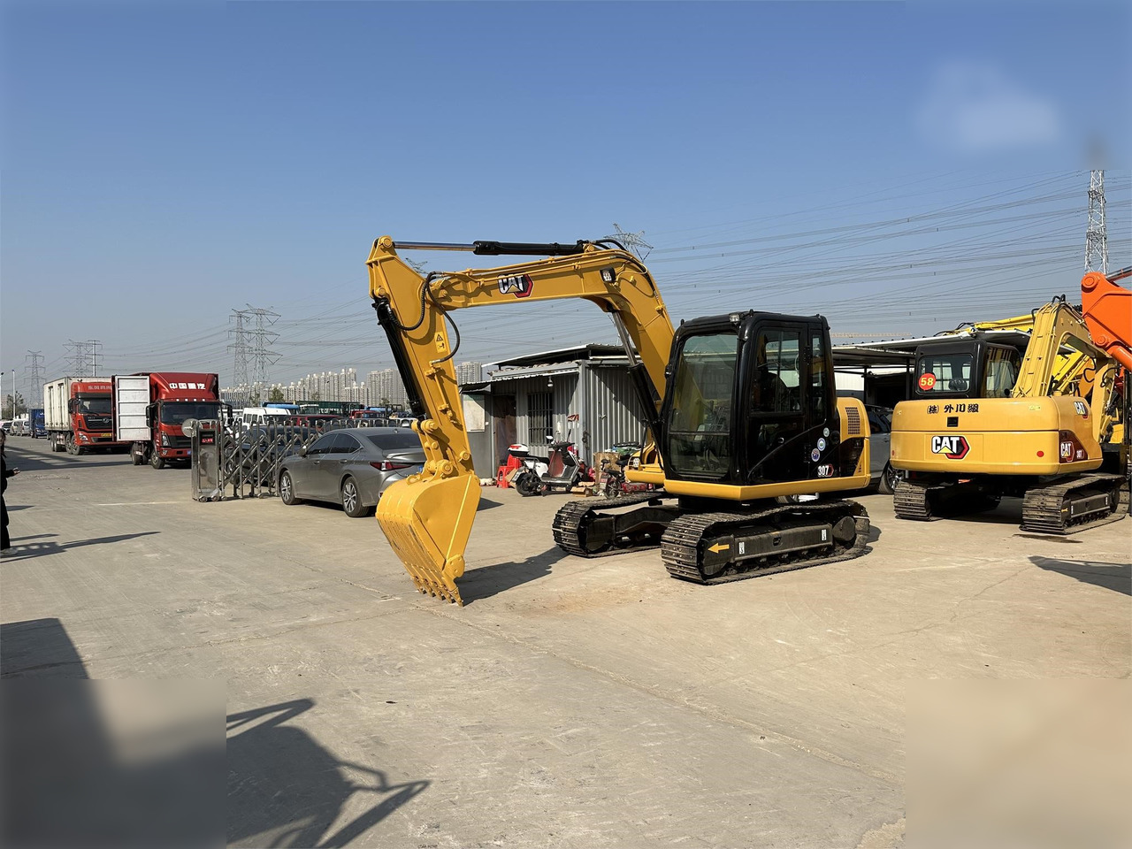 CATERPILLAR 307D - Pelle sur chenille: photos 5 CATERPILLAR 307D - Pelle sur chenille: photos 5