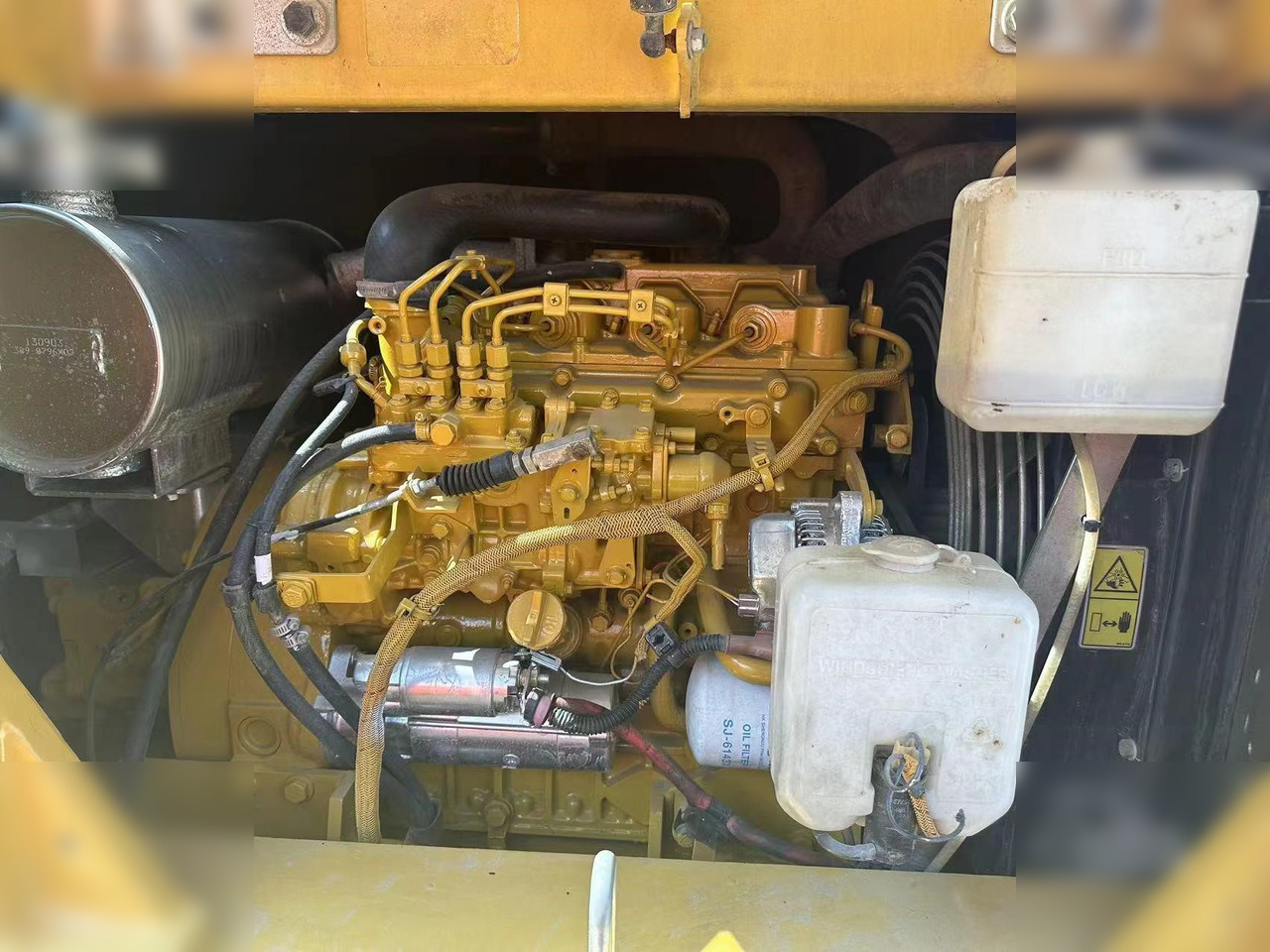 CATERPILLAR 307E2 - Pelle sur chenille: photos 5 CATERPILLAR 307E2 - Pelle sur chenille: photos 5