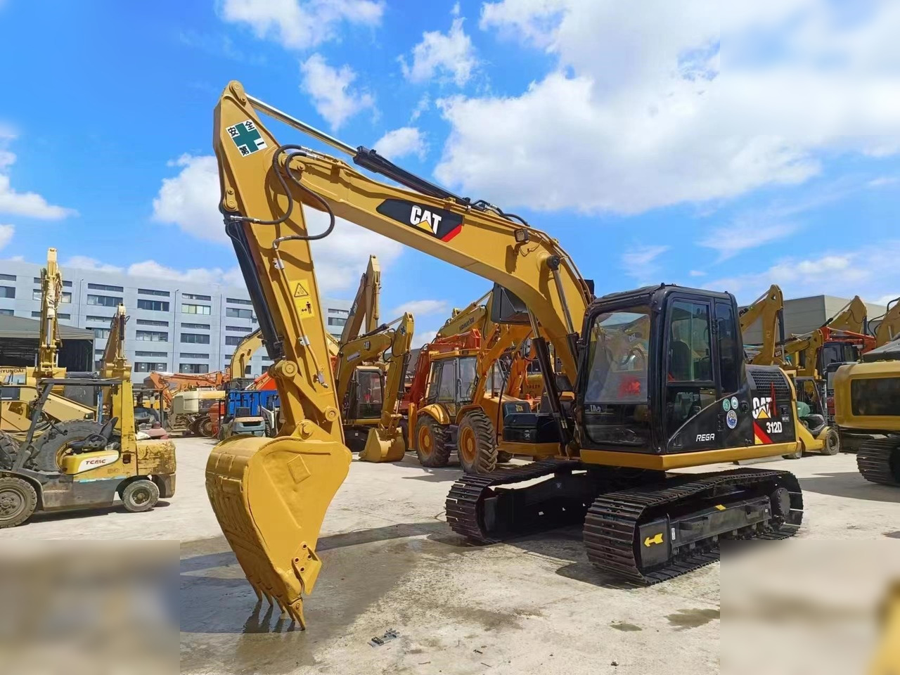 CATERPILLAR 312D - Pelle sur chenille: photos 1 CATERPILLAR 312D - Pelle sur chenille: photos 1
