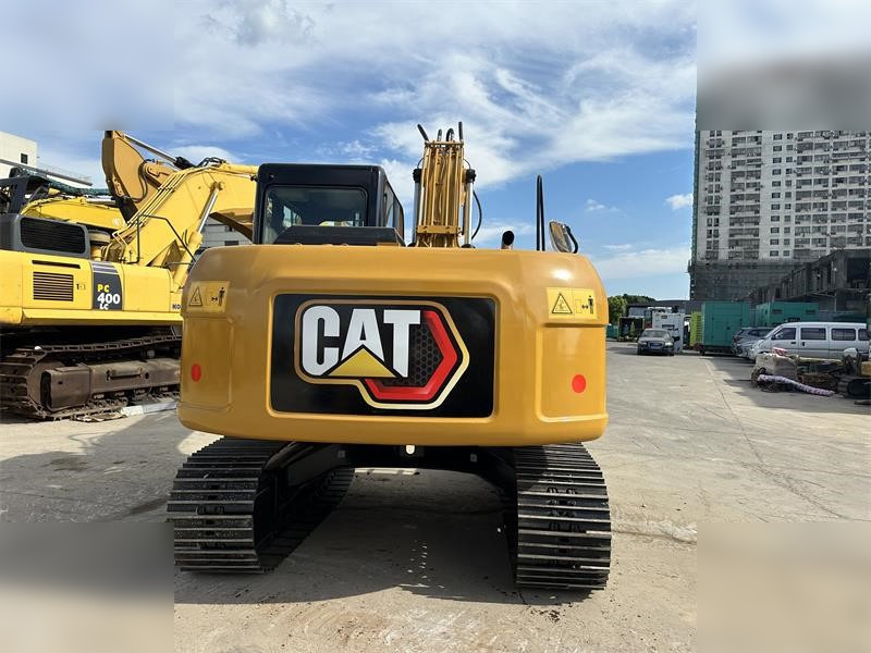 CATERPILLAR 313D2 - Pelle sur chenille: photos 5 CATERPILLAR 313D2 - Pelle sur chenille: photos 5