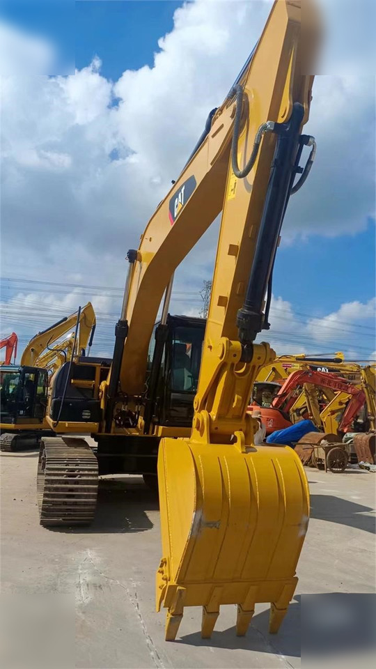 CATERPILLAR 315D - Pelle sur chenille: photos 4 CATERPILLAR 315D - Pelle sur chenille: photos 4
