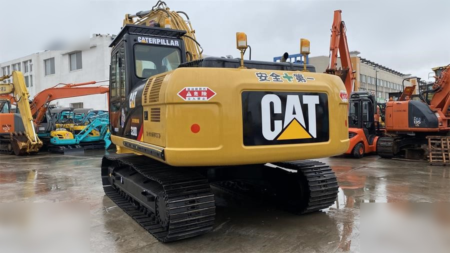 CATERPILLAR 320D - Pelle sur chenille: photos 3 CATERPILLAR 320D - Pelle sur chenille: photos 3