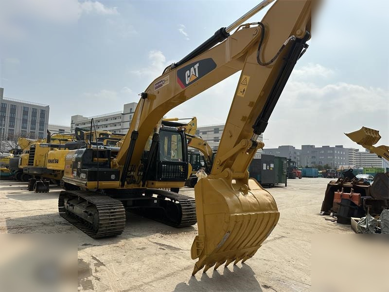 CATERPILLAR 320D - Pelle sur chenille: photos 4 CATERPILLAR 320D - Pelle sur chenille: photos 4