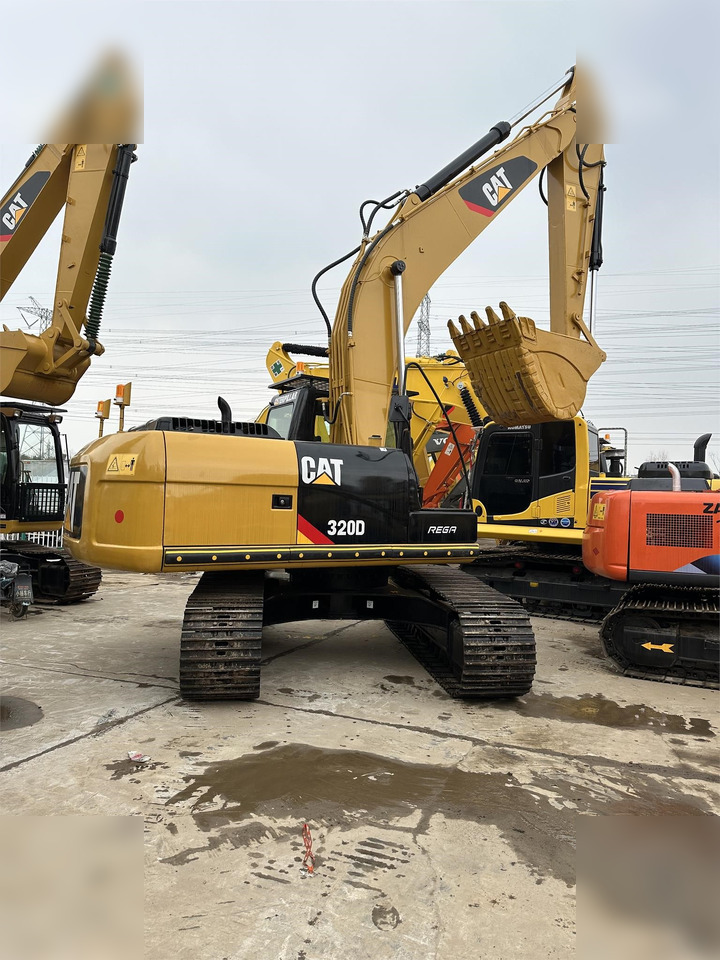 CATERPILLAR 320D - Pelle sur chenille: photos 4 CATERPILLAR 320D - Pelle sur chenille: photos 4