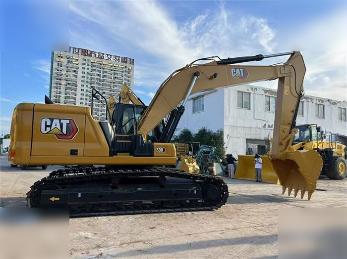 CATERPILLAR 330 - Pelle sur chenille: photos 3 CATERPILLAR 330 - Pelle sur chenille: photos 3