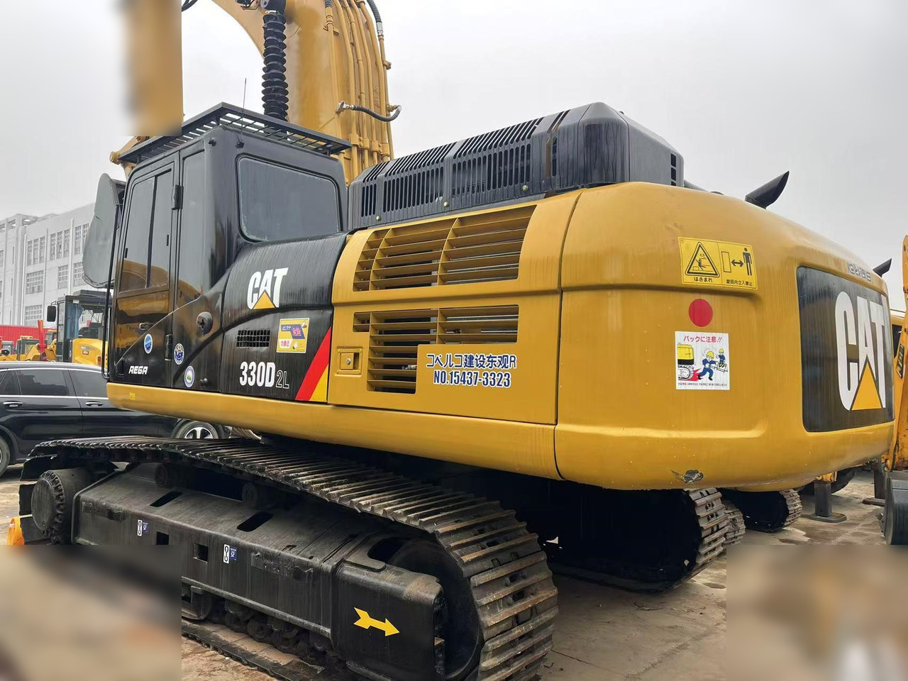 CATERPILLAR 330D2 - Pelle sur chenille: photos 4 CATERPILLAR 330D2 - Pelle sur chenille: photos 4