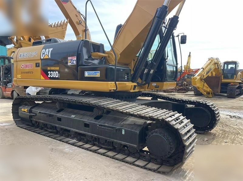 CATERPILLAR 330D2 - Pelle sur chenille: photos 3 CATERPILLAR 330D2 - Pelle sur chenille: photos 3