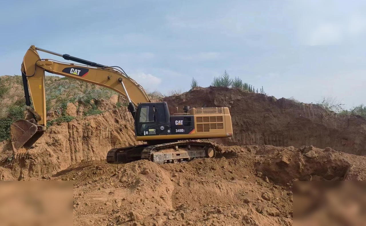 CATERPILLAR 349 - Pelle sur chenille: photos 3 CATERPILLAR 349 - Pelle sur chenille: photos 3