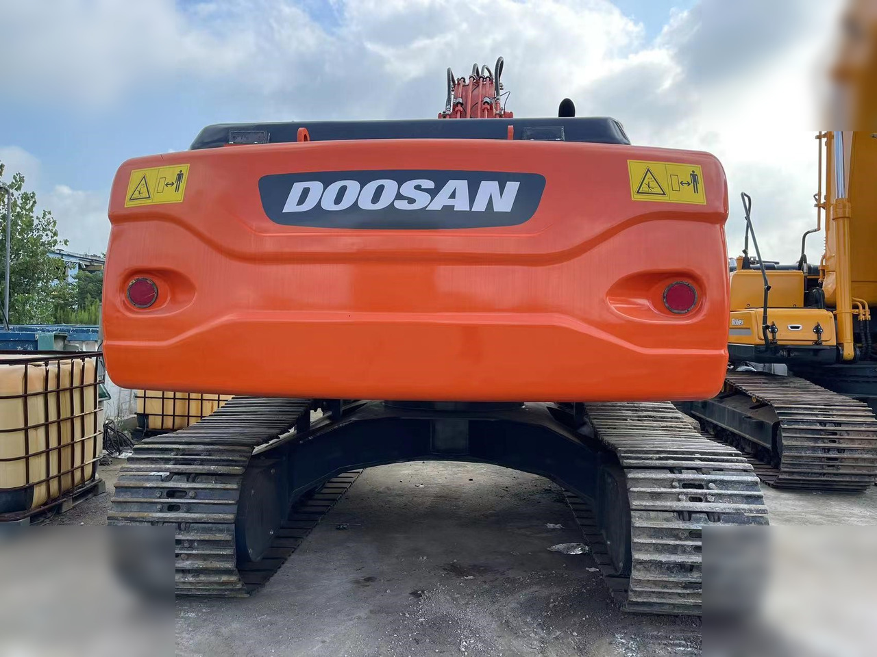 DOOSAN DX225 LCA - Pelle sur chenille: photos 5 DOOSAN DX225 LCA - Pelle sur chenille: photos 5