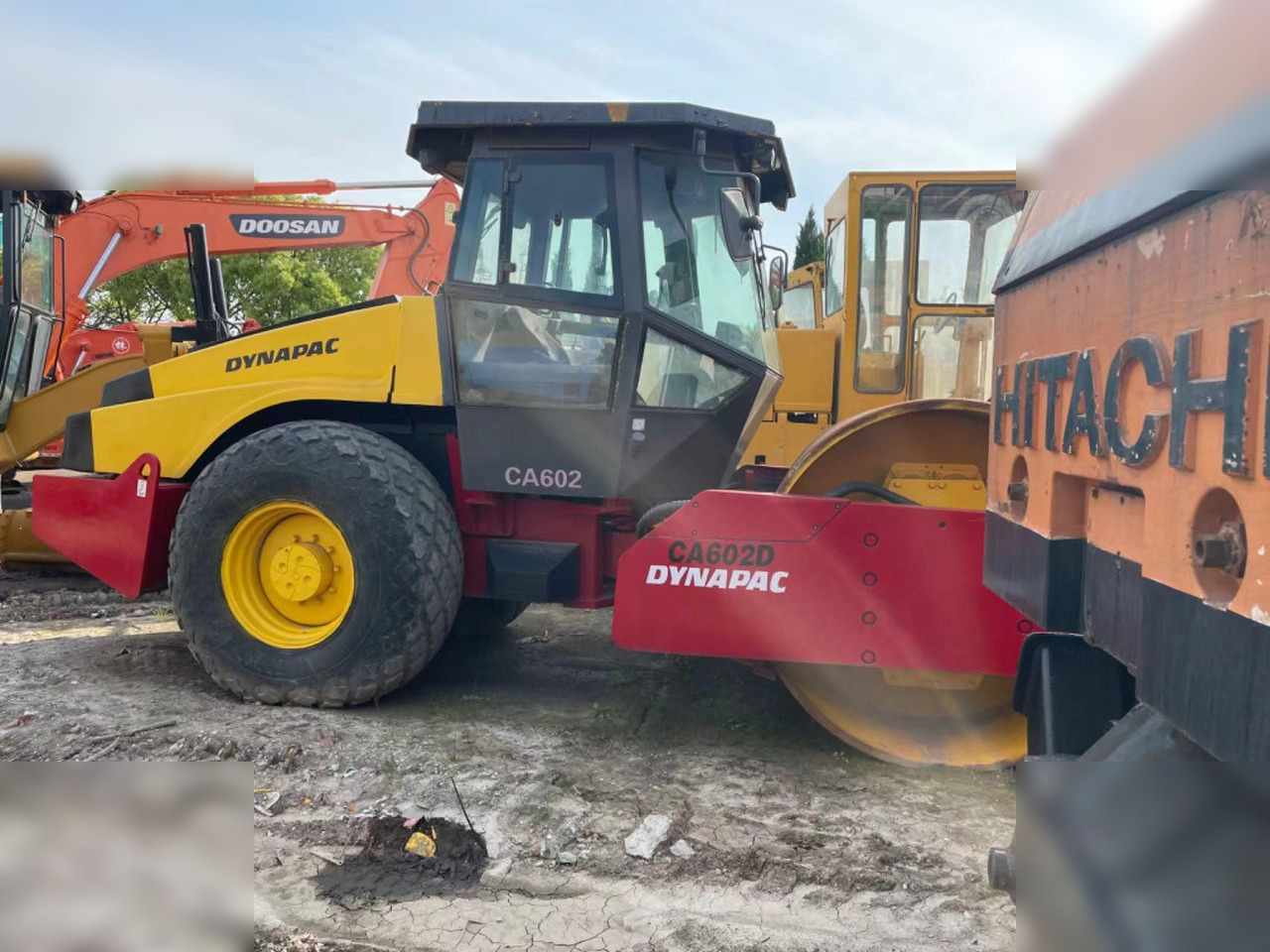 DYNAPAC CA602D - Compacteur à pieds de mouton/ Monocylindre: photos 2 DYNAPAC CA602D - Compacteur à pieds de mouton/ Monocylindre: photos 2