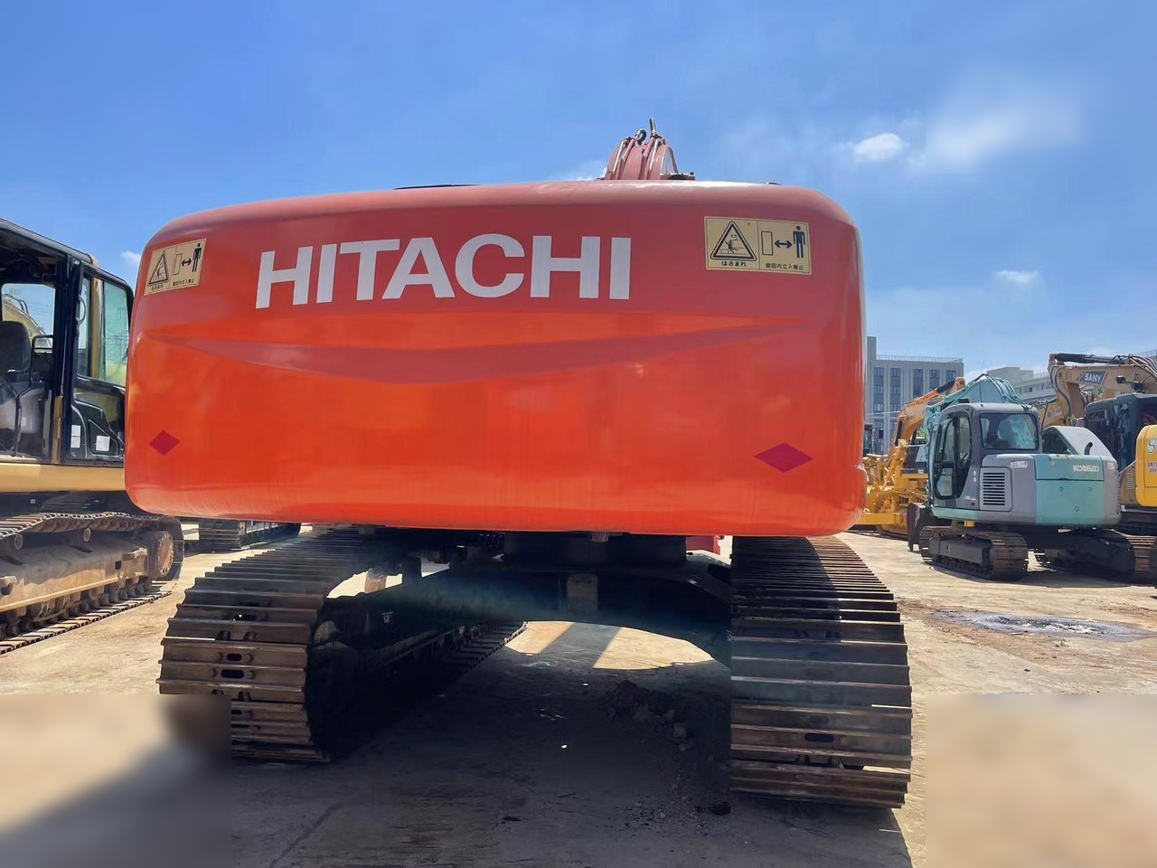 HITACHI ZX200-3G - Pelle sur chenille: photos 4 HITACHI ZX200-3G - Pelle sur chenille: photos 4