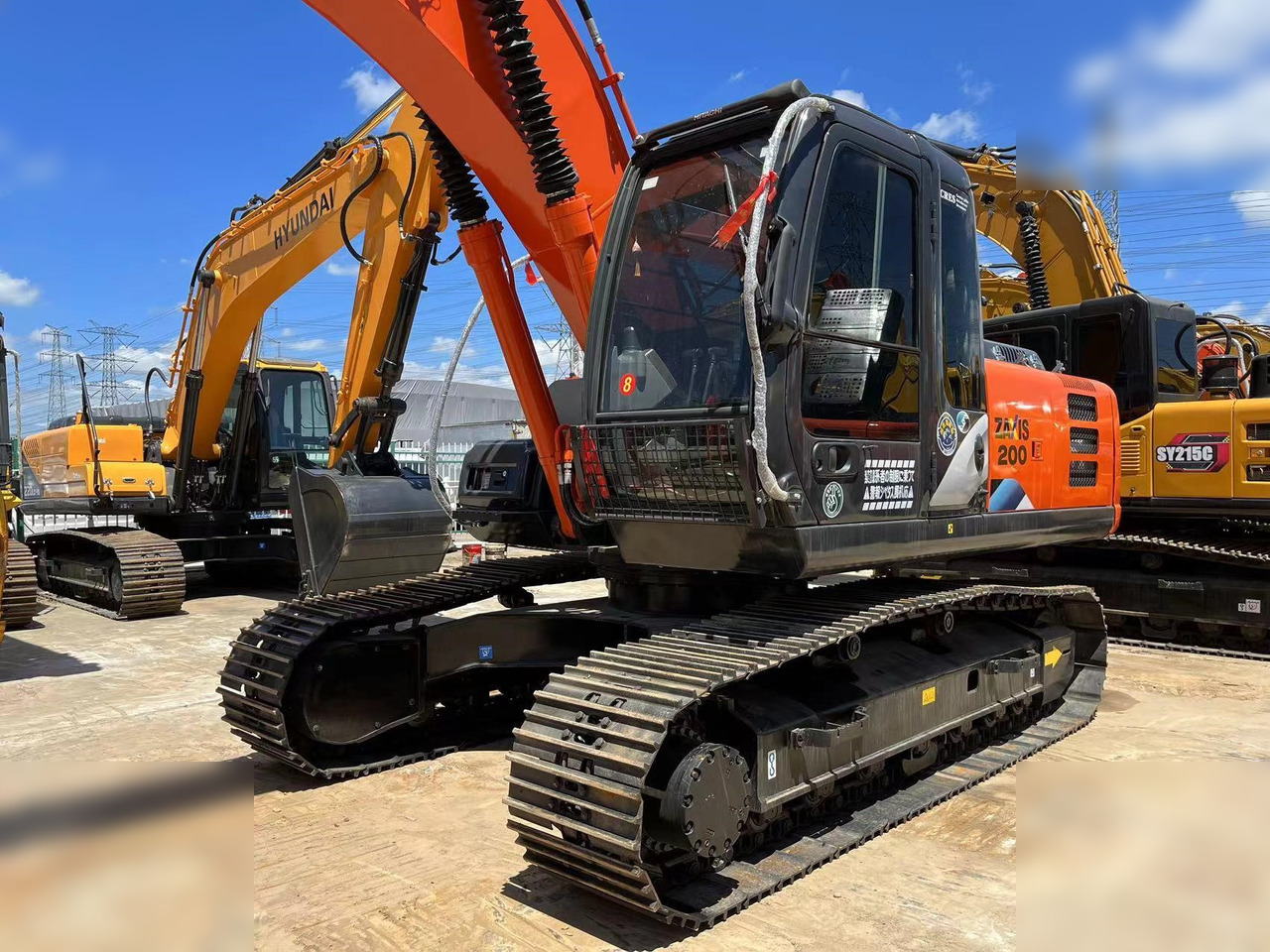 HITACHI ZX200-3G - Pelle sur chenille: photos 3 HITACHI ZX200-3G - Pelle sur chenille: photos 3