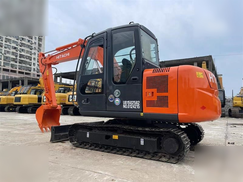 HITACHI ZX60 - Pelle sur chenille: photos 5 HITACHI ZX60 - Pelle sur chenille: photos 5