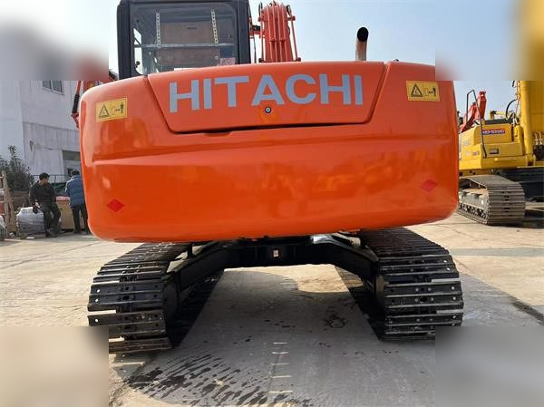 HITACHI ZX70 - Pelle sur chenille: photos 4 HITACHI ZX70 - Pelle sur chenille: photos 4