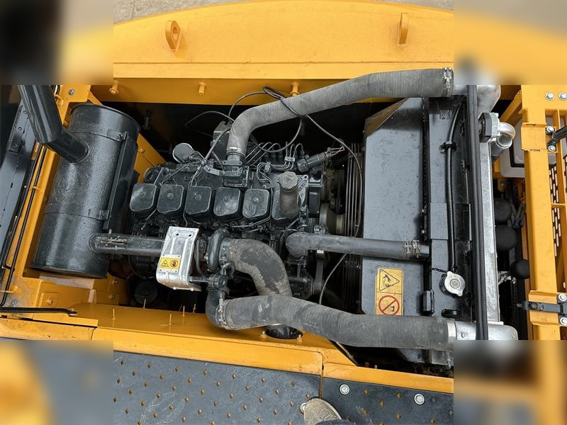 Pelle sur chenille HYUNDAI ROBEX 220 LC-9S: photos 10