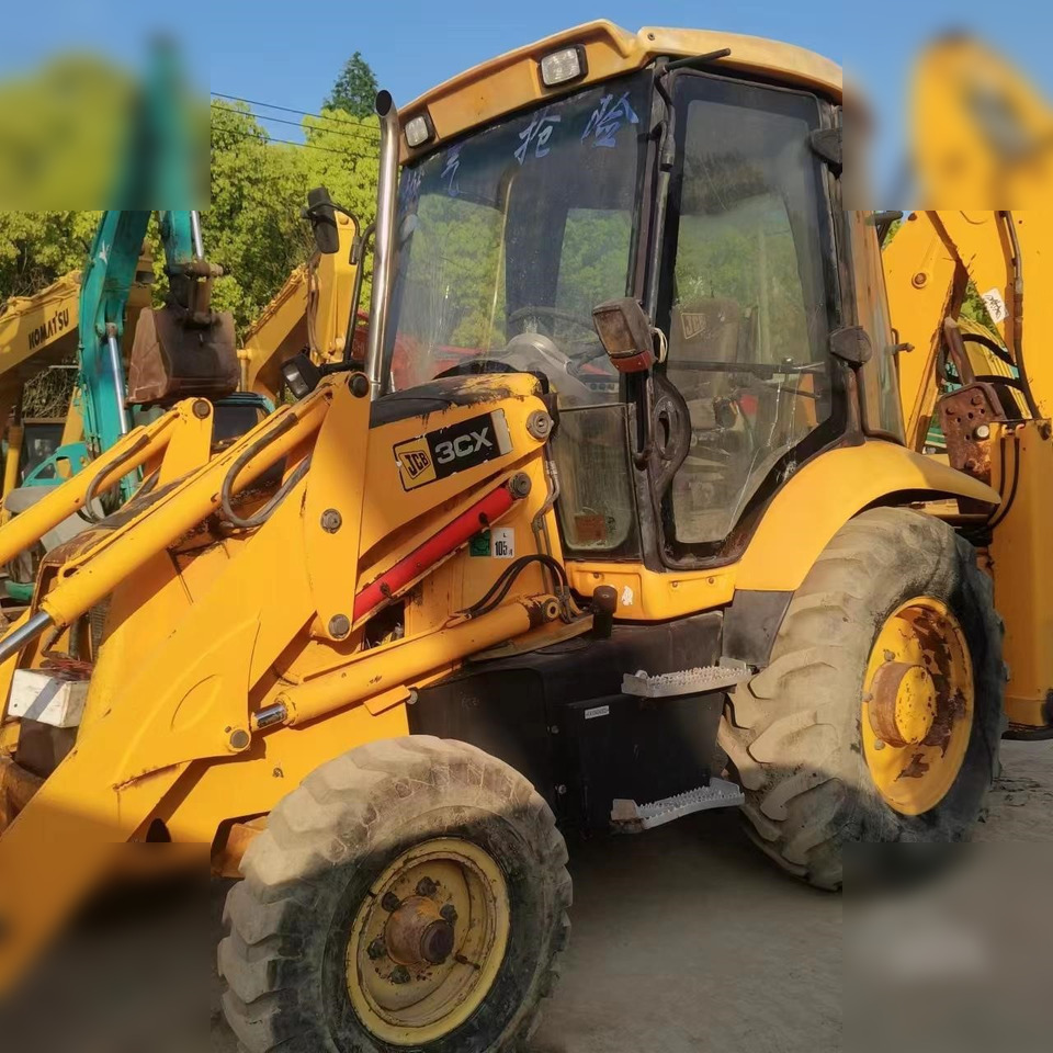 JCB 3CX - Tractopelle: photos 2 JCB 3CX - Tractopelle: photos 2