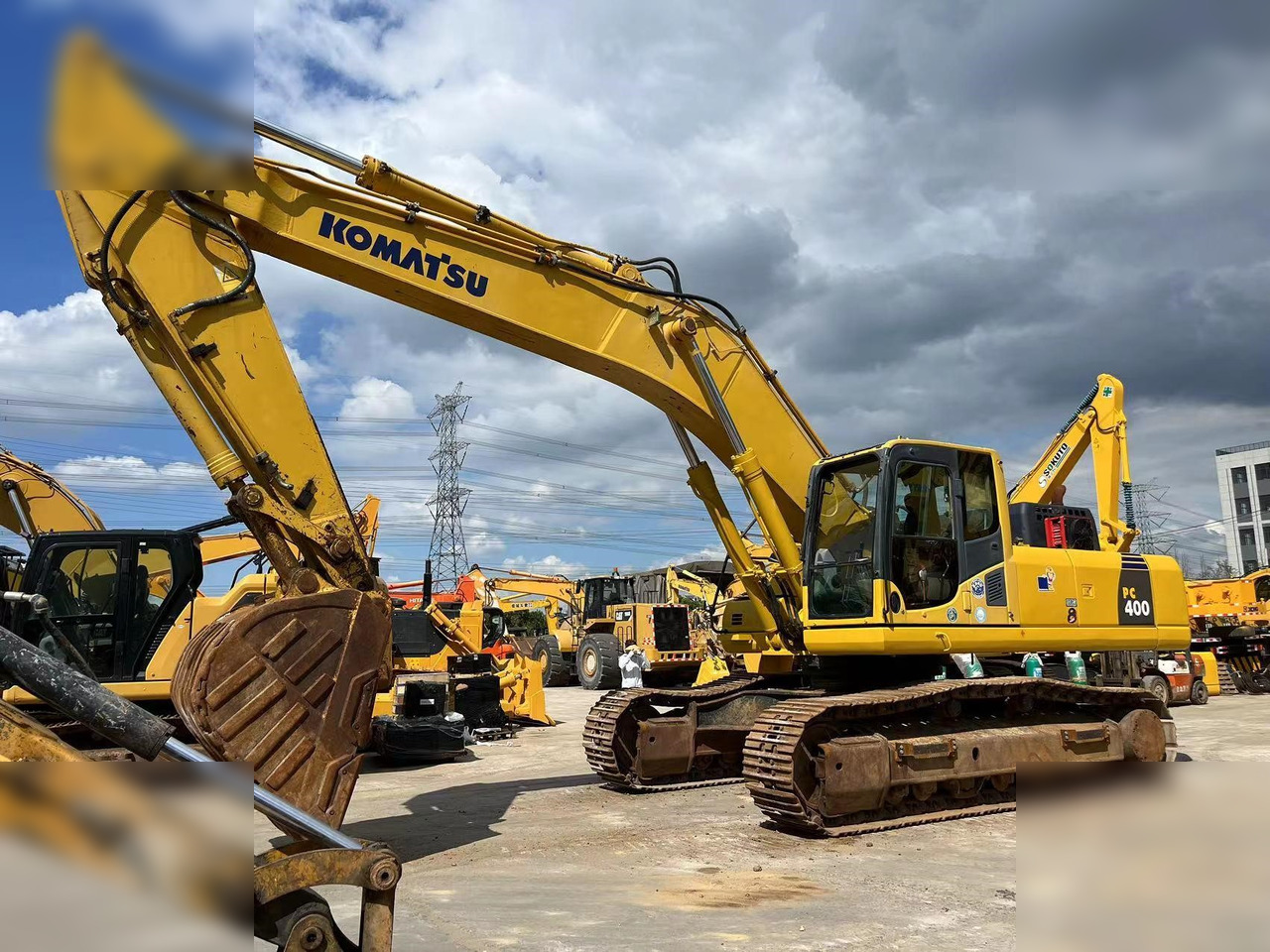 KOMATSU PC400-8R - Pelle sur chenille: photos 4 KOMATSU PC400-8R - Pelle sur chenille: photos 4