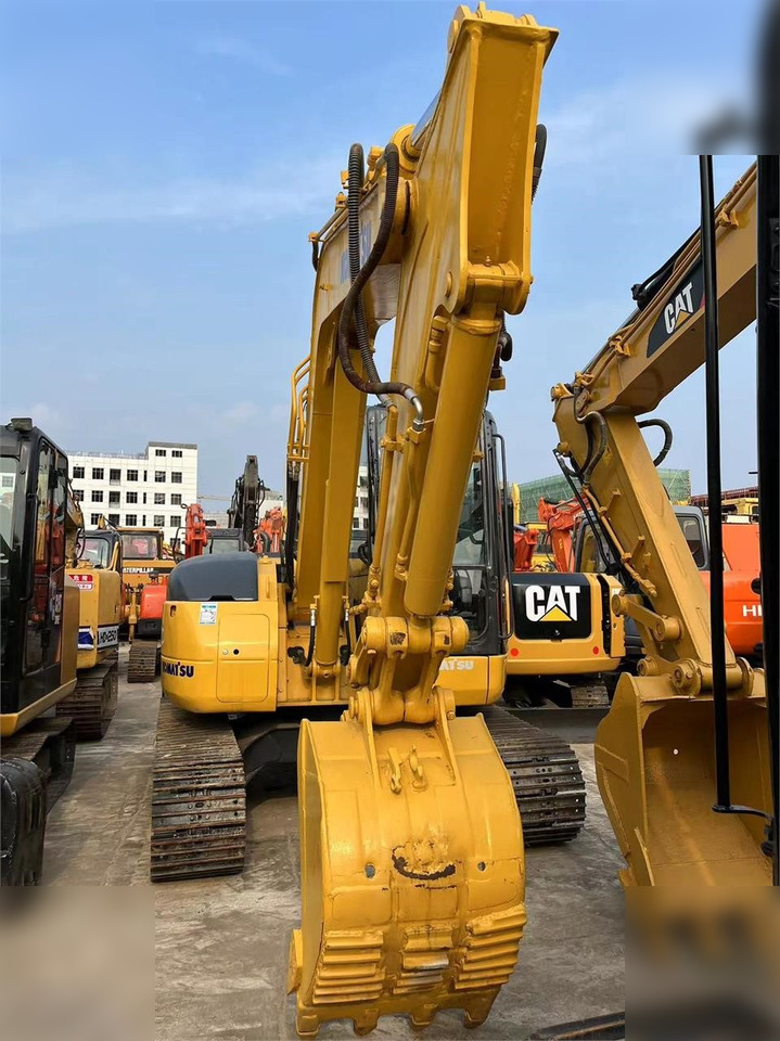 KOMATSU PC78US-6 - Pelle sur chenille: photos 2 KOMATSU PC78US-6 - Pelle sur chenille: photos 2