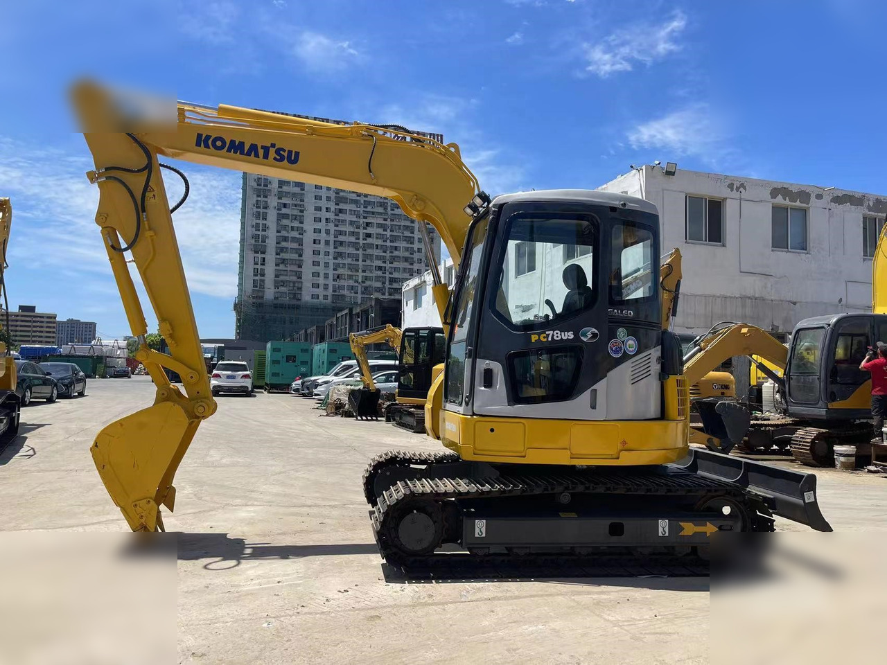 KOMATSU PC78US-6 - Pelle sur chenille: photos 1 KOMATSU PC78US-6 - Pelle sur chenille: photos 1