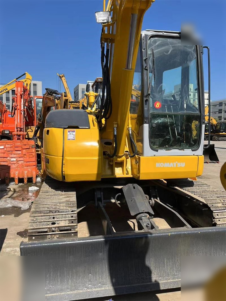 KOMATSU PC78US-6 - Pelle sur chenille: photos 4 KOMATSU PC78US-6 - Pelle sur chenille: photos 4