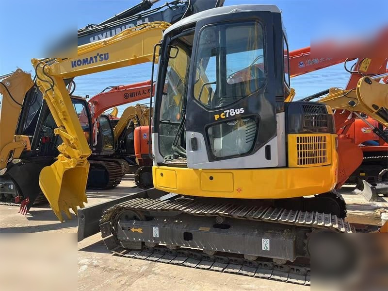 KOMATSU PC78US-6 - Pelle sur chenille: photos 1 KOMATSU PC78US-6 - Pelle sur chenille: photos 1