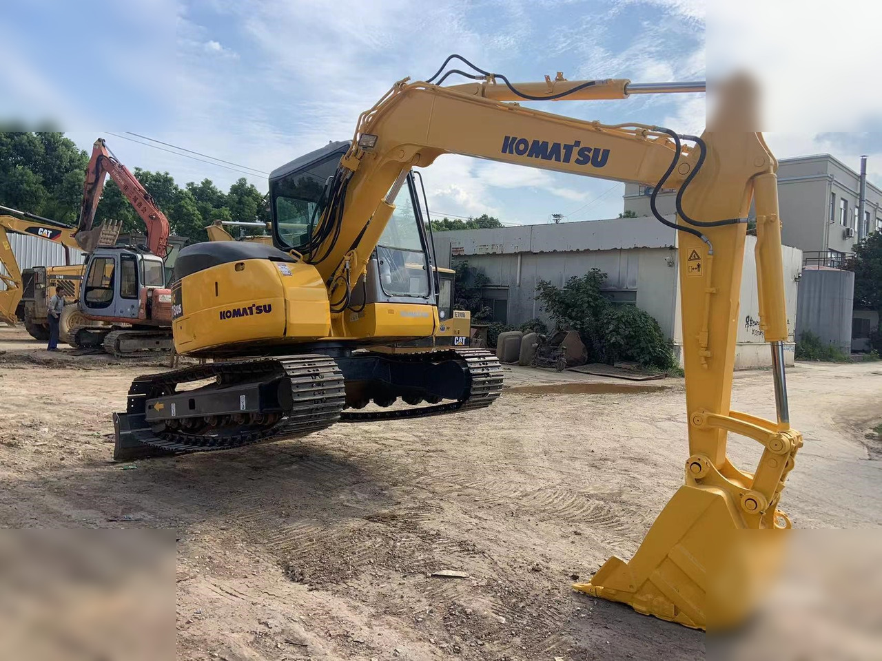 KOMATSU PC78US-6 - Pelle sur chenille: photos 3 KOMATSU PC78US-6 - Pelle sur chenille: photos 3