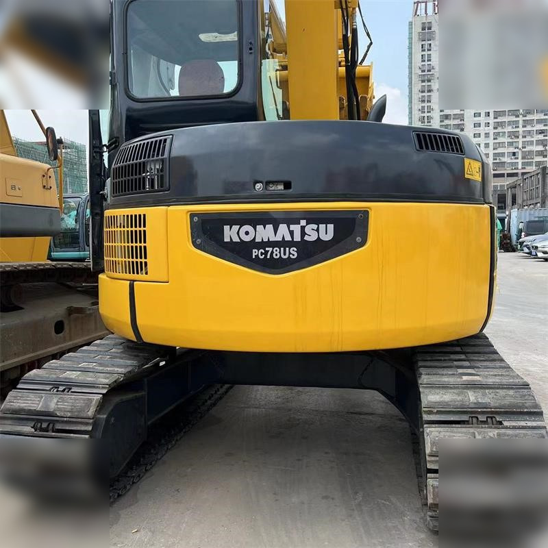 KOMATSU PC78US-6N0 - Pelle sur chenille: photos 4 KOMATSU PC78US-6N0 - Pelle sur chenille: photos 4