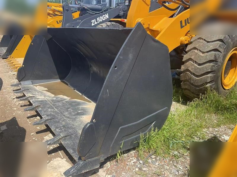 LIUGONG 856H - Chargeuse sur pneus: photos 3 LIUGONG 856H - Chargeuse sur pneus: photos 3