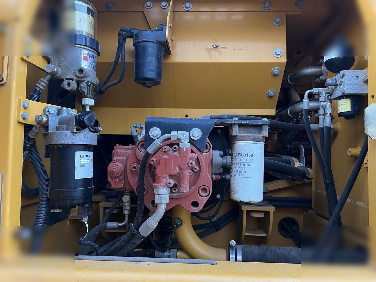 Pelle sur chenille LIUGONG 922E: photos 8