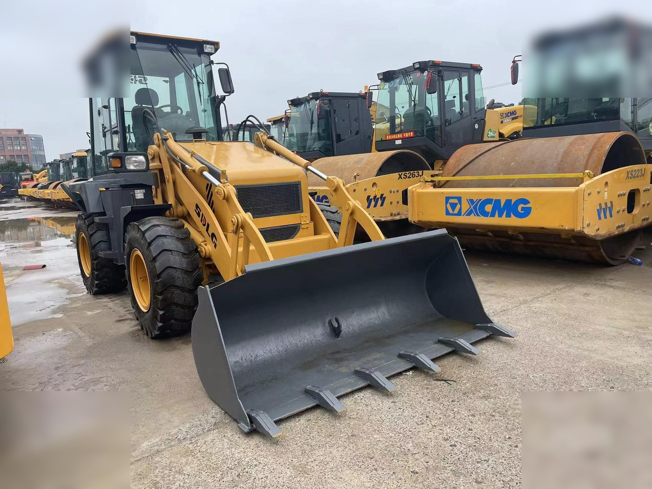 SDLG LGB680 - Tractopelle: photos 3 SDLG LGB680 - Tractopelle: photos 3