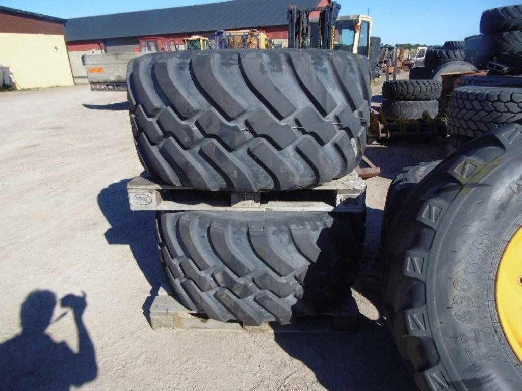 Däck Twin 600/55R - Chargeuse sur pneus: photos 1 Däck Twin 600/55R - Chargeuse sur pneus: photos 1