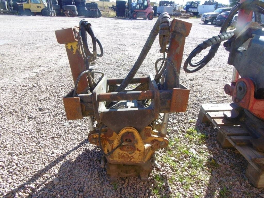 Engcon rotor tilt - Chargeuse sur pneus: photos 1 Engcon rotor tilt - Chargeuse sur pneus: photos 1