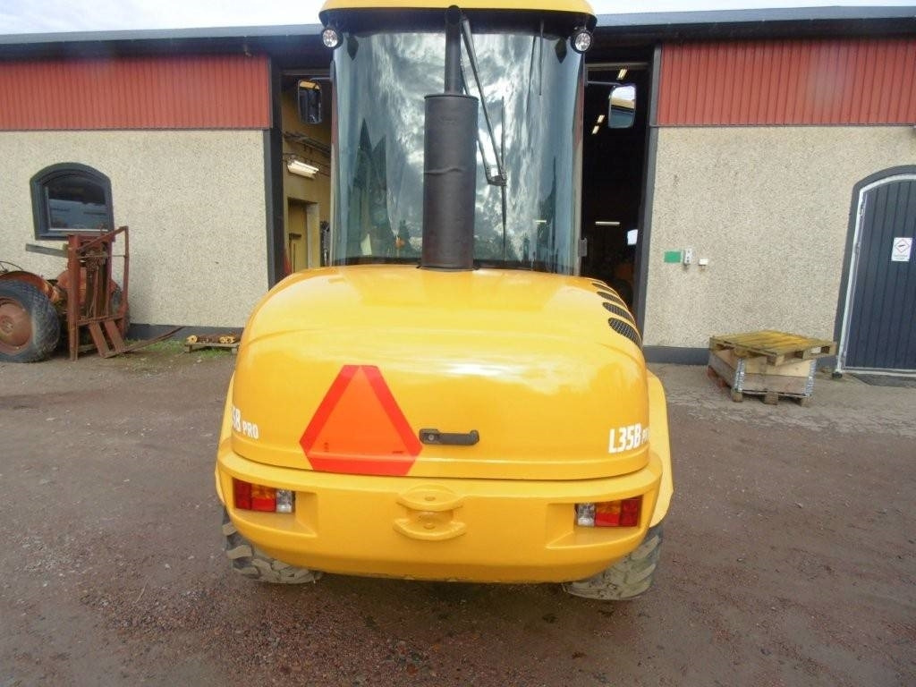 Volvo L 35 - Chargeuse sur pneus: photos 3 Volvo L 35 - Chargeuse sur pneus: photos 3