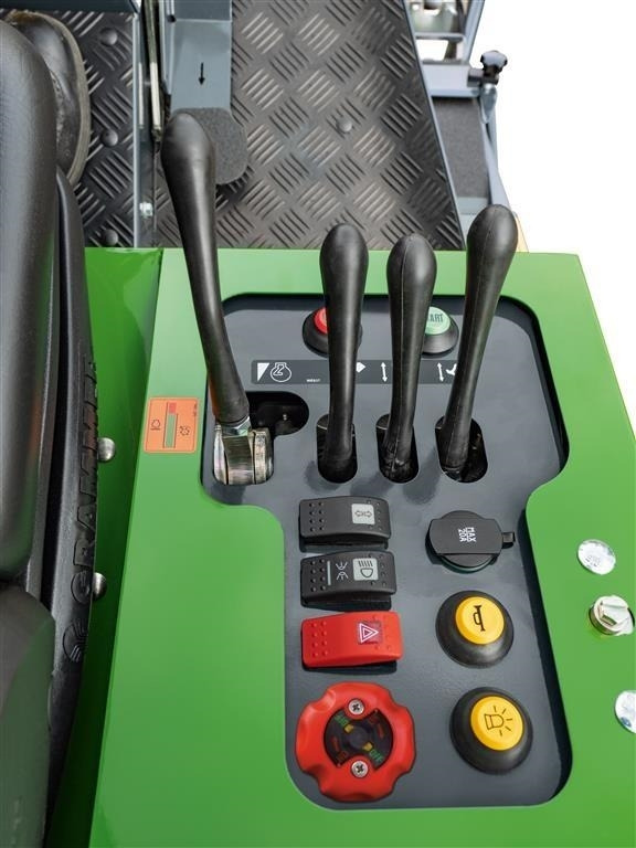 Amazone Profihopper 4WDi 1250 Smartline  - Motofaucheuse: photos 2 Amazone Profihopper 4WDi 1250 Smartline  - Motofaucheuse: photos 2