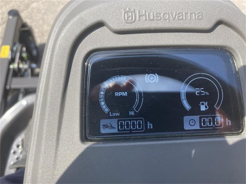 Husqvarna P525DX inkl. 155 X cm Combi klippebord - Motofaucheuse: photos 4 Husqvarna P525DX inkl. 155 X cm Combi klippebord - Motofaucheuse: photos 4