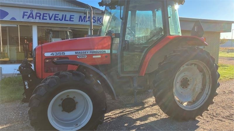 Massey Ferguson 4355 Power Shuttle 24-24 - Tracteur agricole: photos 1 Massey Ferguson 4355 Power Shuttle 24-24 - Tracteur agricole: photos 1