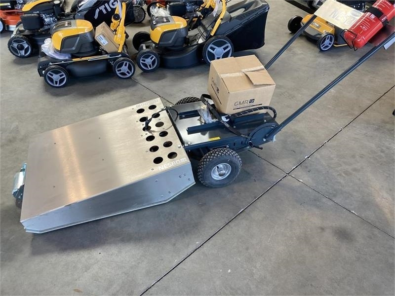 - - - Nesbo GF600E - Matériel de jardinage: photos 1 - - - Nesbo GF600E - Matériel de jardinage: photos 1