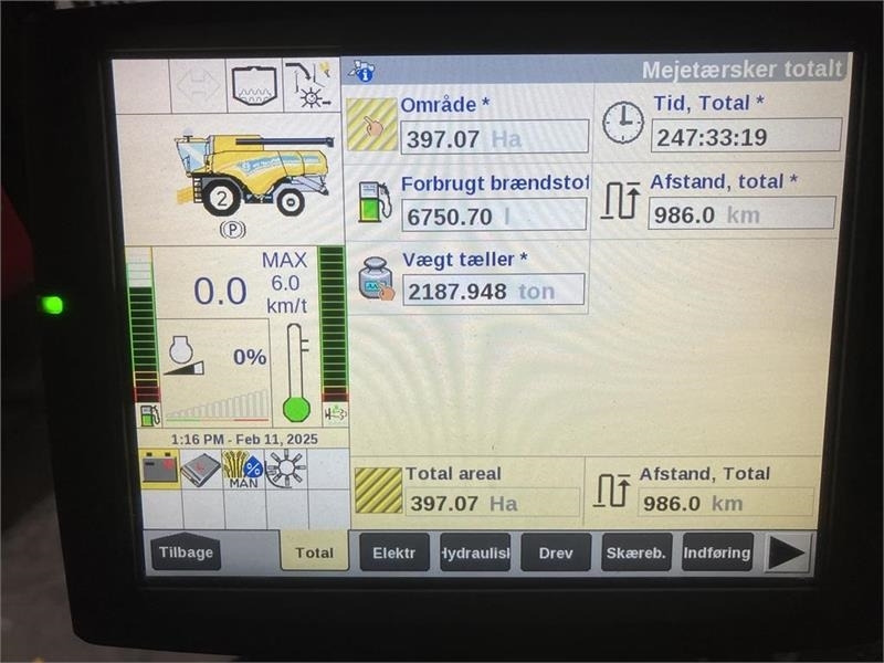 Moissonneuse-batteuse New Holland CX 8.70 SLH: photos 8 Moissonneuse-batteuse New Holland CX 8.70 SLH: photos 8