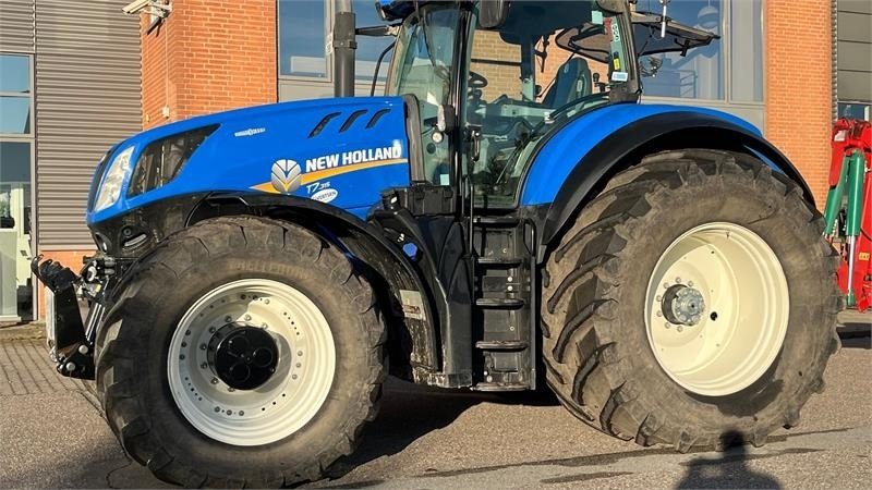 New Holland T7.315 HD AutoComand - Tracteur agricole: photos 1 New Holland T7.315 HD AutoComand - Tracteur agricole: photos 1