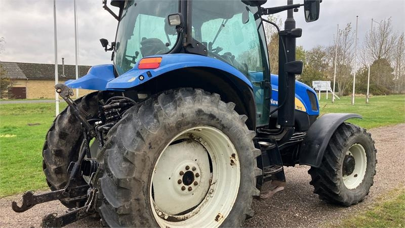 New Holland TS 115 A  - Tracteur agricole: photos 4 New Holland TS 115 A  - Tracteur agricole: photos 4